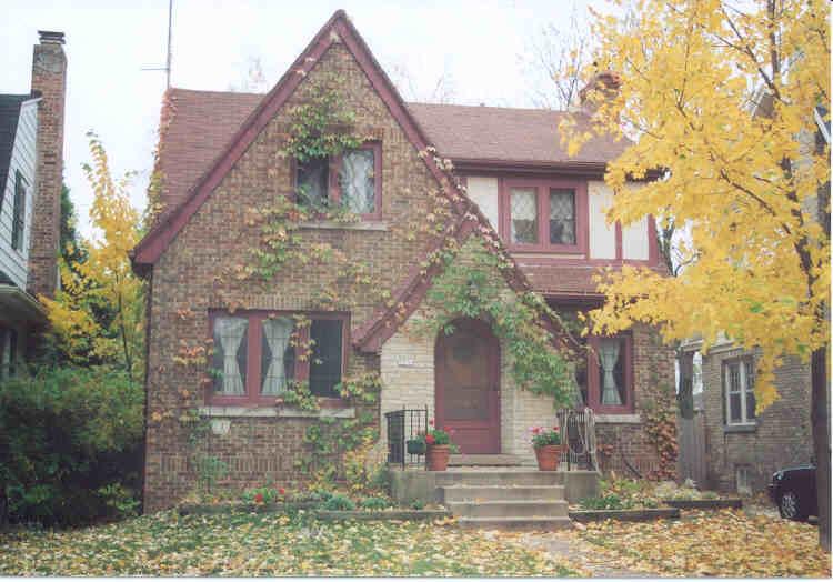 5914 N Bay Ridge Ave., Whitefish Bay, WI 53217