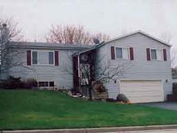 617 Lewis St., Burlington, WI 53105