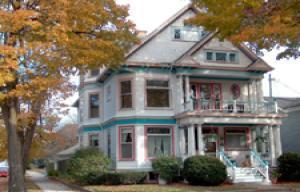 901 College Ave., Racine, WI 53403