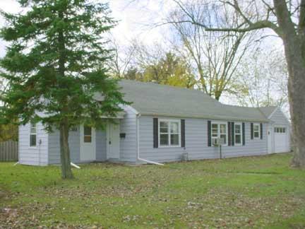 311 Henry St., Mukwonago, WI 53149