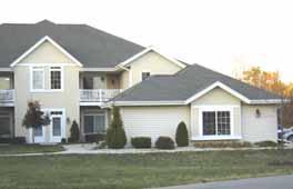 6064 N Autumn Woods Dr., Oconomowoc, WI 53066