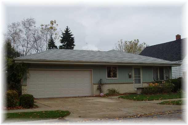 916 Romayne Ave., Racine, WI 53402