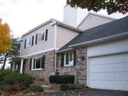 1194 Pilgrim Pkwy., Elm Grove, WI 53122