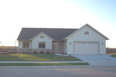 523 Willow  Ln., Hartford, WI 53027