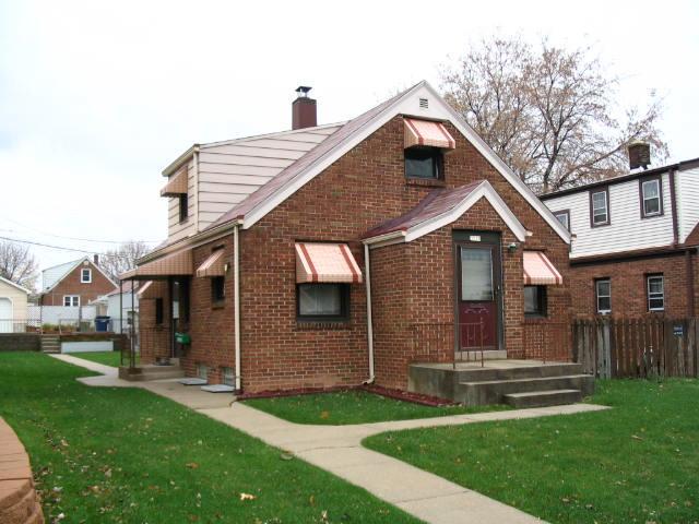 [Address Hidden by Seller], Milwaukee, WI 53221