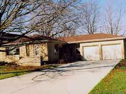 320 W Green Tree Rd., Glendale, WI 53217
