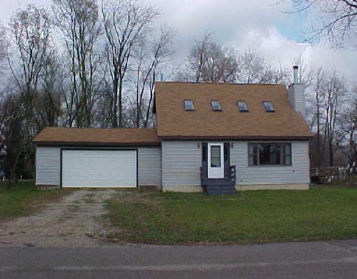 W880 Florence Rd., Bloomfield, WI 53128
