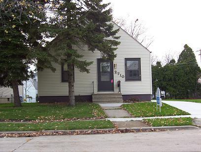2710 25th Ave, Kenosha, WI 53140