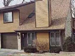 127 Garfield Ave #D, Waukesha, WI 53186