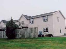 58 Stacy Lynn Ln. #B, Hartford, WI 53027