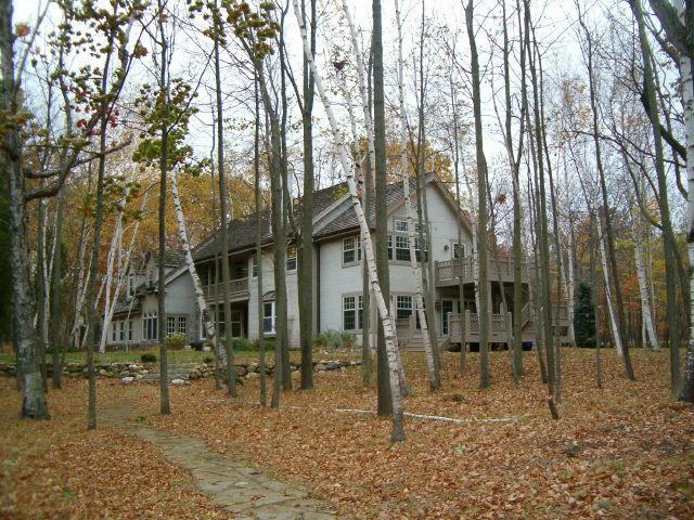 1279 Towhee Tr., Port Washington, WI 53074