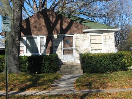 7508 W Meinecke Ave., Wauwatosa, WI 53213