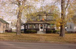 524 E Loos St, Hartford, WI 53027