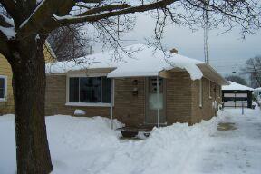 2219 Hayes Ave., Racine, WI 53405