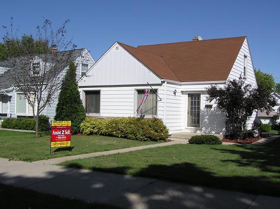 2854 S 49th St, Milwaukee, WI 53219