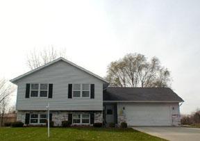 536 Mary Knoll, Watertown, WI 53098