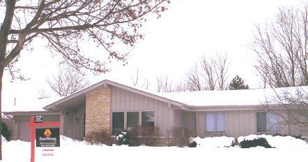 6641 Hollyhock Ln., Greendale, WI 53129