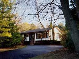 W193 Oosty Ave., Ixonia, WI 53066