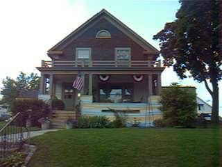 938 Kensington, Plymouth, WI 53073