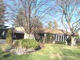 W151N6986 Glenview Ct., Menomonee Falls, WI 53051