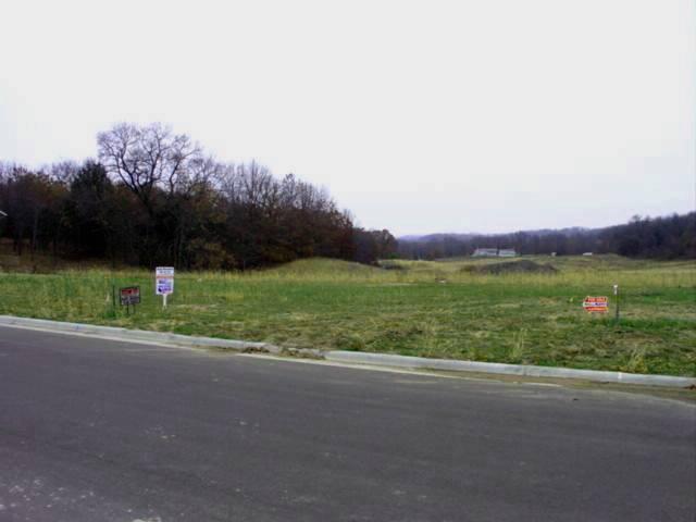 943 Oak Timber Dr., Onalaska, WI 54650