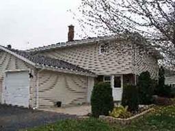 738 S River Rd., West Bend, WI 53095