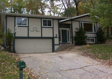 708 Hillcrest Dr., Holmen, WI 54636