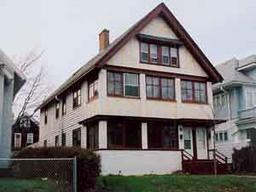 2723 N 39th St #2725, Milwaukee, WI 53210