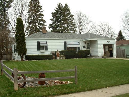 335 Cedar St., Hartford, WI 53027