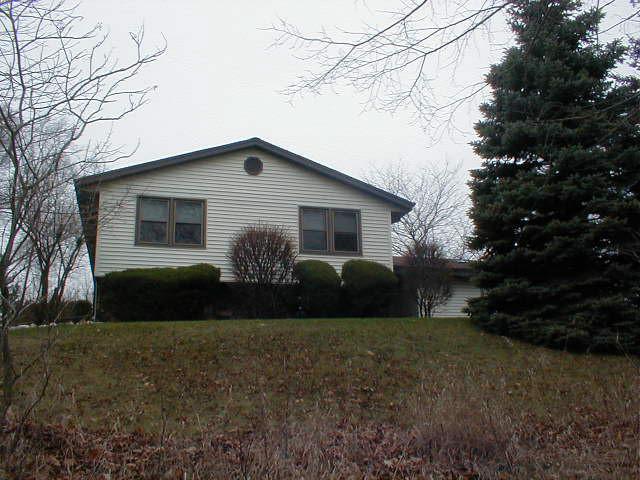 6695 S Center Dr., Vernon, WI 53189
