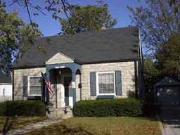 W163N8512 Arthur Ave., Menomonee Falls, WI 53051