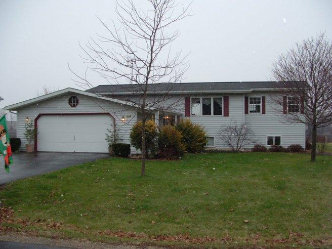 [Address Hidden by Seller], Elkhorn, WI 53121