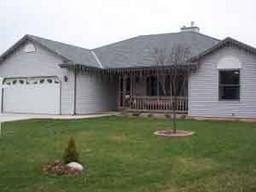9390 S Kinney Ln., Oak Creek, WI 53154