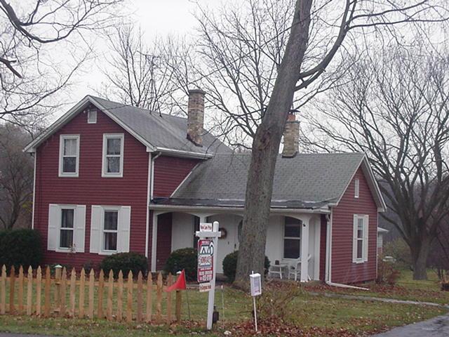 2385 N Brookfield Rd, Brookfield, WI 53045