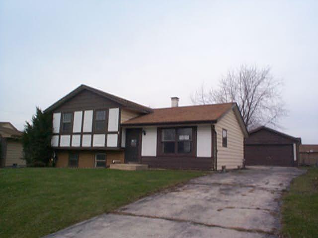 1430 Truman Ln., Mount Pleasant, WI 53406