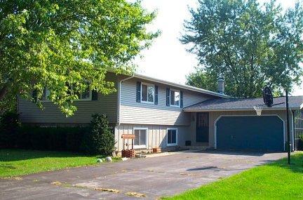 S94W35111 Crestfield Ct., Eagle, WI 53119