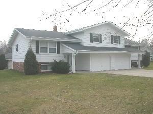 1301 Eder Ln., West Bend, WI 53095