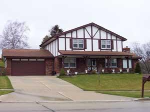 4325 S 116th St., Greenfield, WI 53228