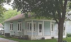 W346N5280 Elm Ave., Oconomowoc, WI 53069