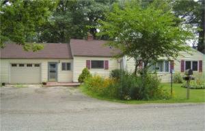 3265 Lockwood Blvd., Lyons, WI 53147