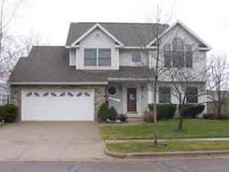 1207 Red Cedar Ct., Onalaska, WI 54650