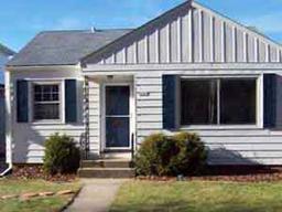 2041 N 85th St., Wauwatosa, WI 53226