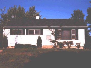 7464 S 36th St., Franklin, WI 53132