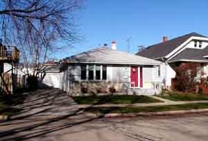 428 Romayne Ave., Racine, WI 53402