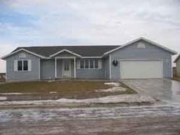 905 Greenwood St, Holmen, WI 54636