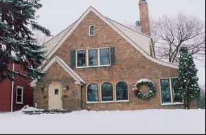 6029 W Wisconson Ave. #6031, Wauwatosa, WI 53213