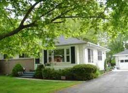 2117 Parkfield Dr., West Bend, WI 53090