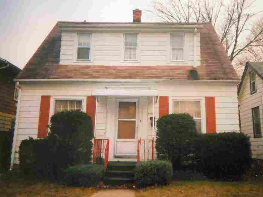 4623 W Villard Ave, Milwaukee, WI 53218