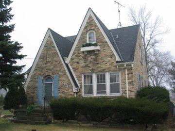 315 W Rawson Ave., Oak Creek, WI 53154