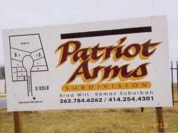 8343 S Benjamin Dr., Oak Creek, WI 53154